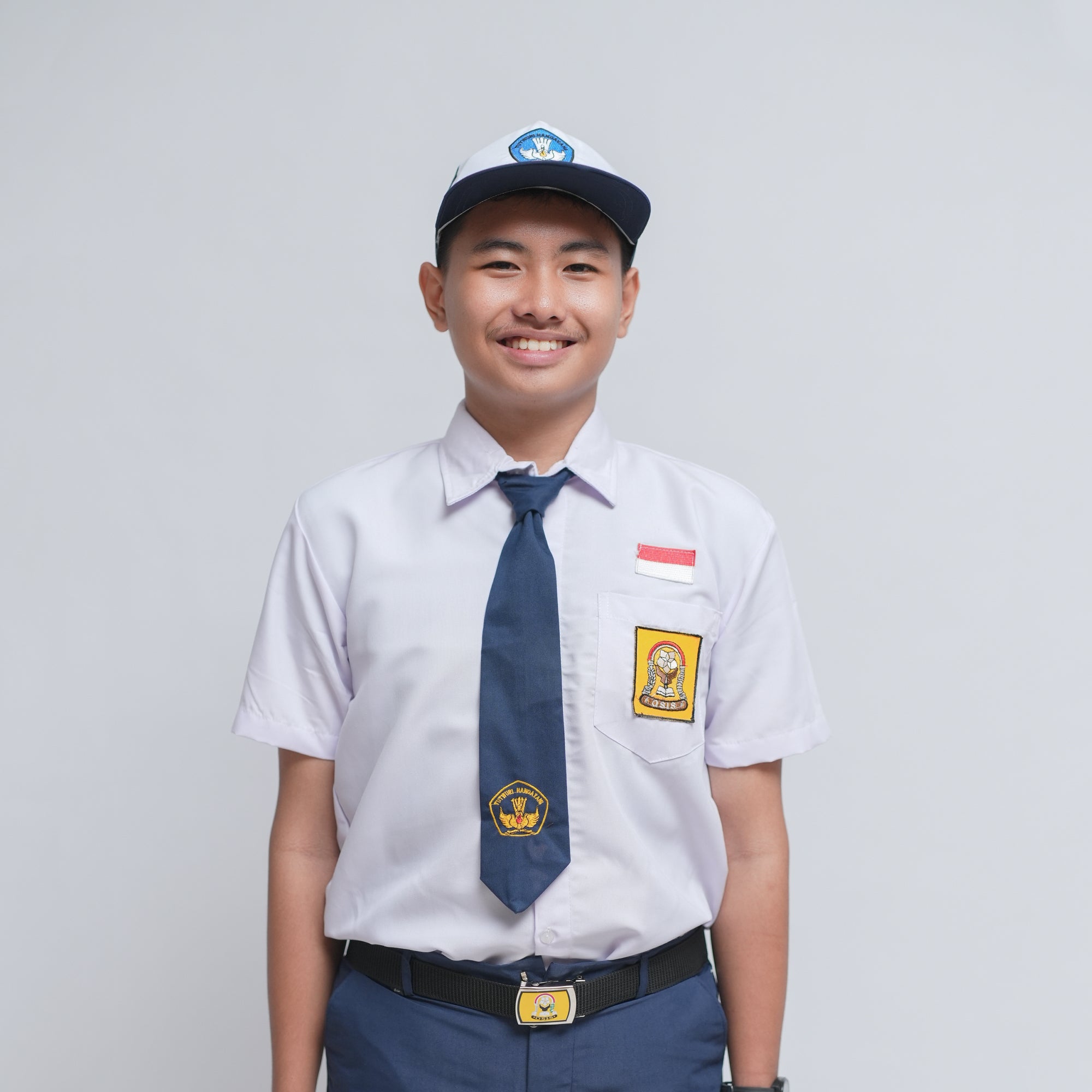 Kemeja Putih SMP Lengan Pendek